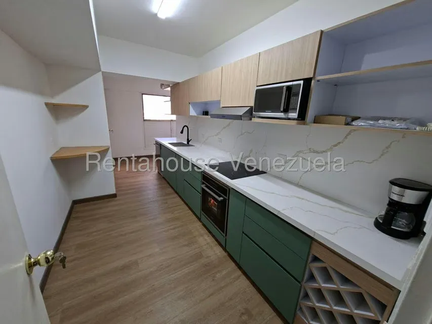 Apartamento (1 Nivel) en Venta en Macaracuay, Distrito Metropolitano - 3
