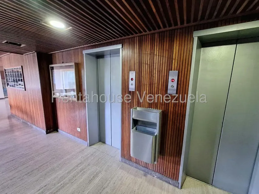 Apartamento (1 Nivel) en Venta en Macaracuay, Distrito Metropolitano - 25