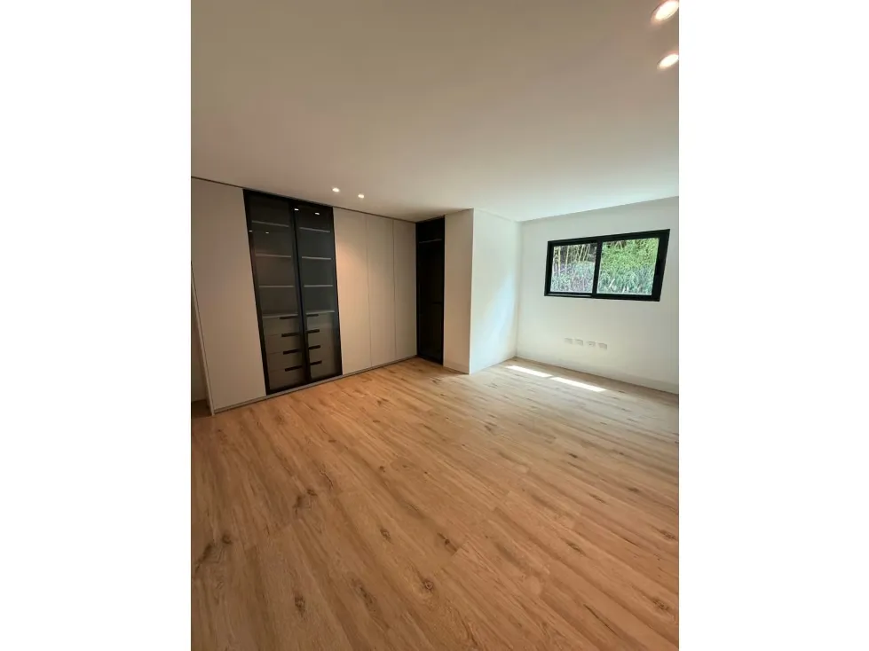 SE VENDE APTO EN LOS NARANJOS DE LAS MERCEDES - 10