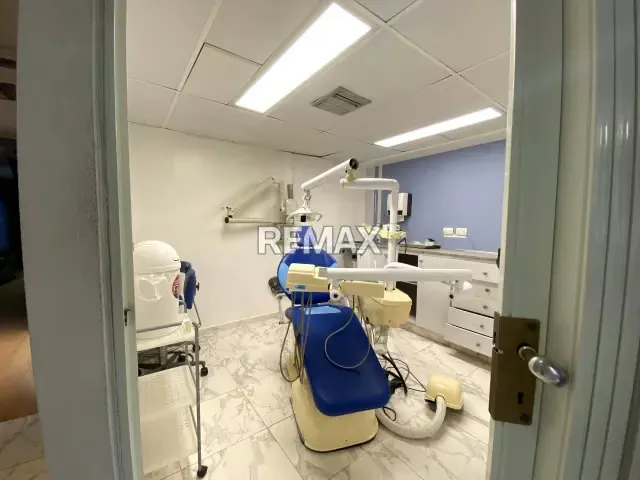 Alquiler de cubículo profesional con equipamiento odontológico en La California Norte - 5