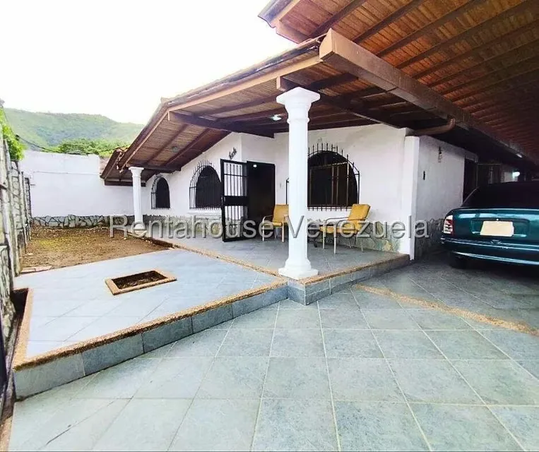Casa (1 Nivel) en Venta en La Mora II, Aragua - 2