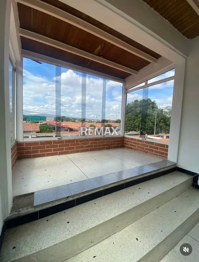 En Venta Amplia Casa en Urb. Valle Hondo. Cabudare - 12