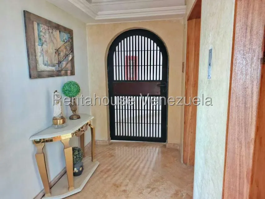 Apartamento (1 Nivel) en Venta en Tierra Negra, Zulia - 32