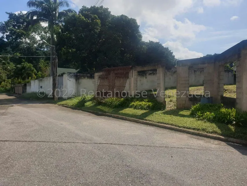 Terreno (Residencial) en Venta en Colinas de Guataparo, Carabobo - 2