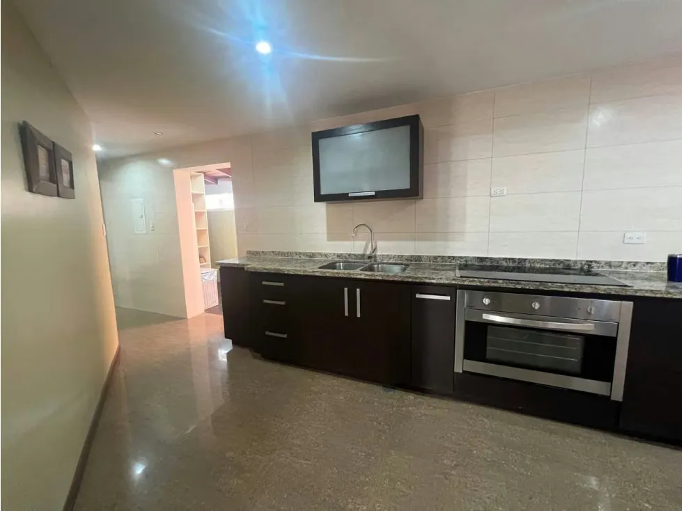 VENTA DE CASA EN COLINAS DE SANTA MÓNICA - 6