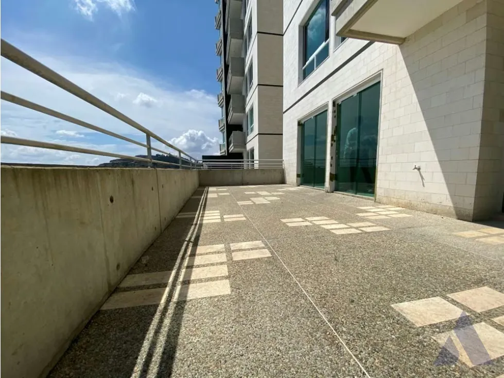 Vendo apartamento 120+40 m2 La Lagunita 3027 - 27