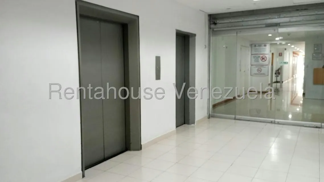 Oficina en Alquiler en Los Ruices, Distrito Metropolitano - 14