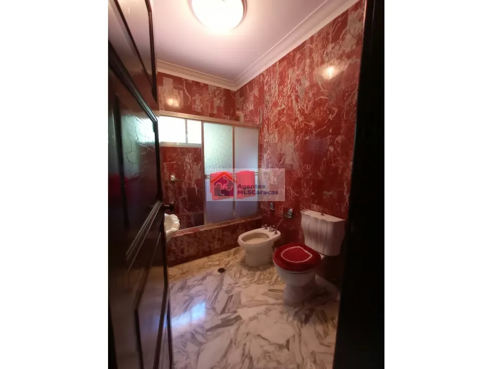 Alquilo casa 900m2 San Román 4324 - 31