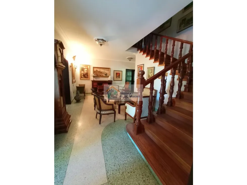 Alquilo casa 900m2 San Román 4324 - 7