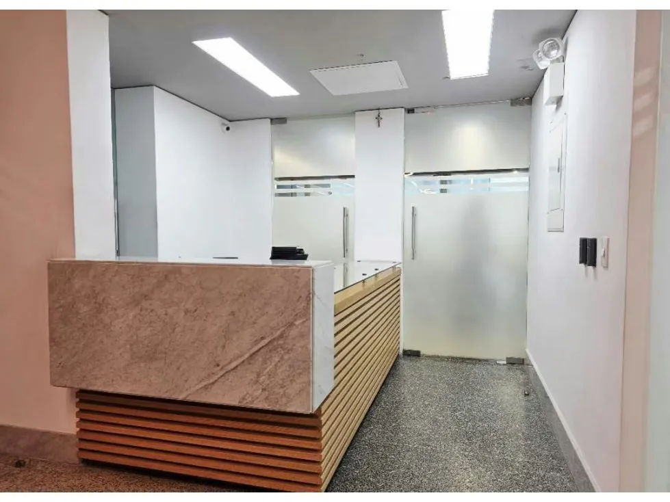 Se vende oficina 531m2 Las Mercedes 7167 - 2