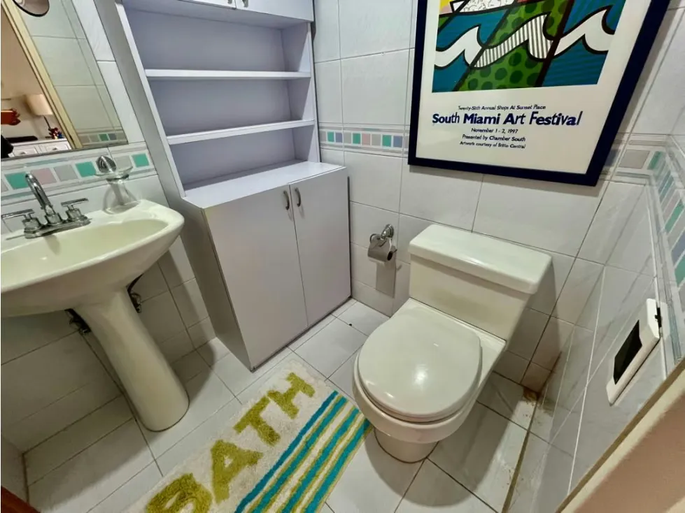 Se vende apartamento 220m2 Lomas de La Lagunita 9946 - 7