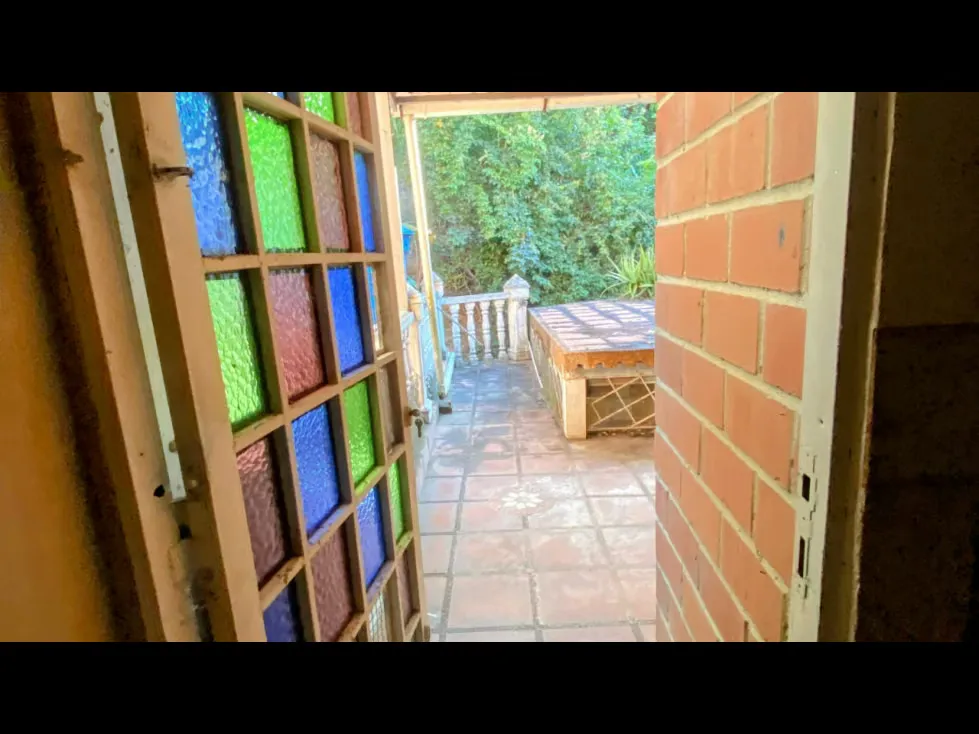 EN VENTA TOWN HOUSE EN VALLE DE CHARA DE 120M2, 4 HAB, 2 BAÑOS Y 2 P/E - 2