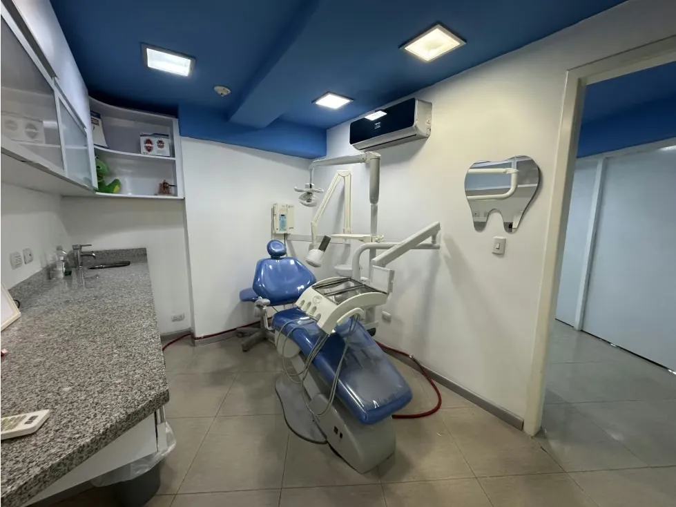 Alquilo consultorio odontológico 6m2 Altamira 2454 - 11