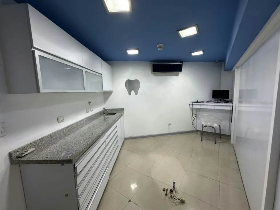 Alquilo consultorio odontológico 6m2 Altamira 2454 - 13