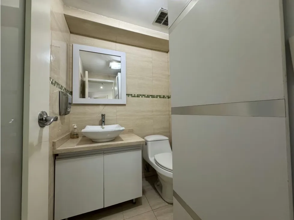 Alquilo consultorio odontológico 6m2 Altamira 2454 - 10