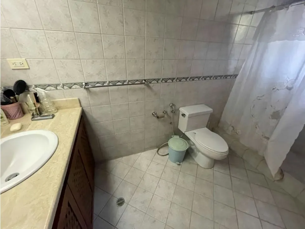 Vendo casa 500m2 4h+s/5b+s/7p La Lagunita 2362 - 12
