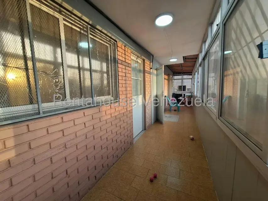 Apartamento (1 Nivel) en Venta en Centro, Lara - 23