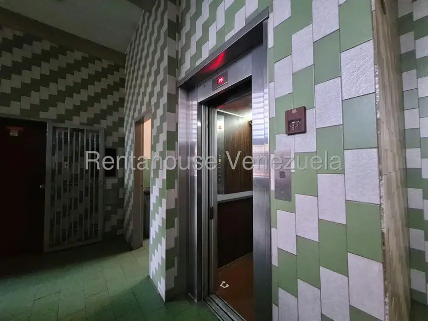 Apartamento (1 Nivel) en Venta en Centro, Lara - 27