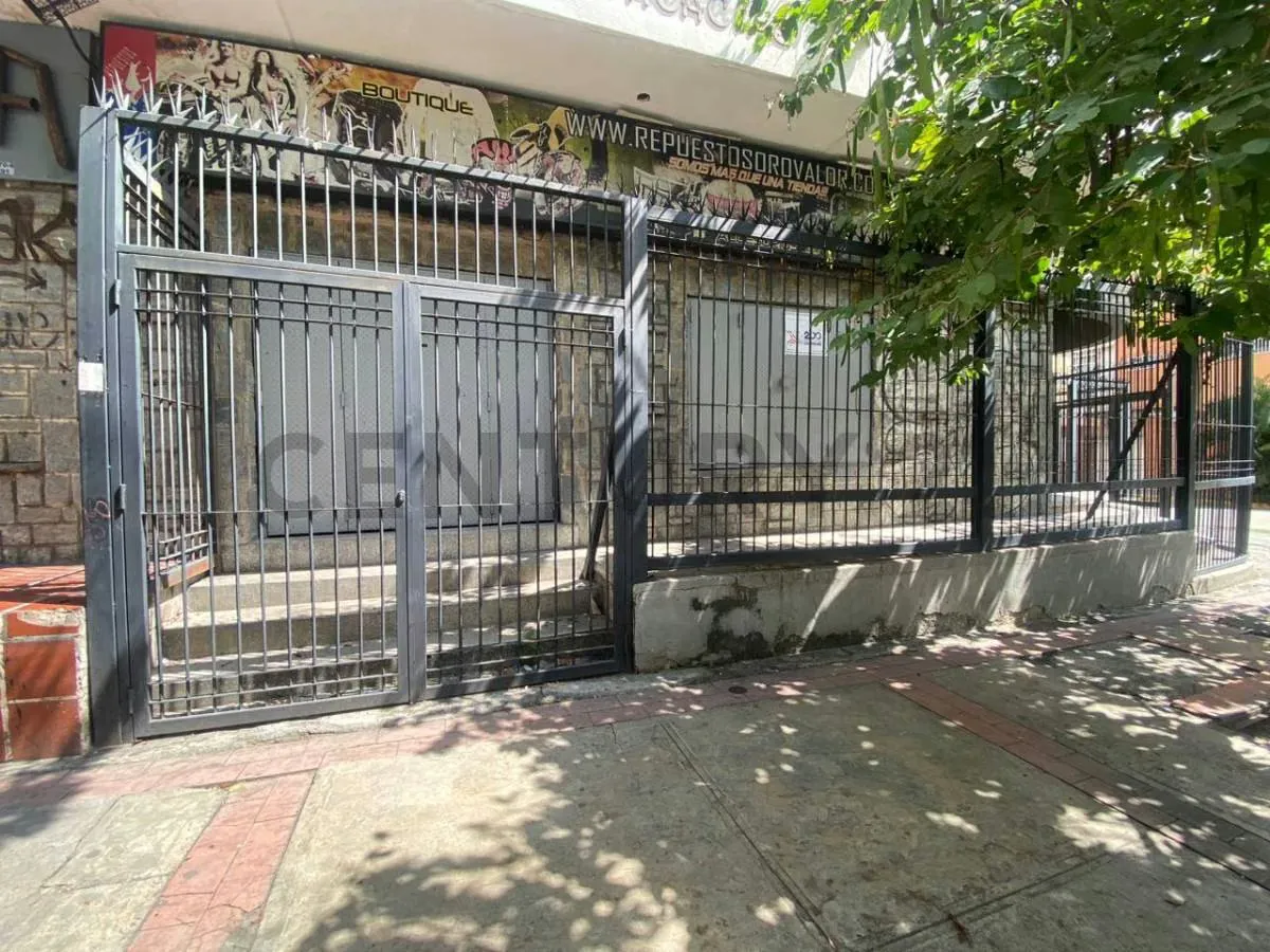 Local Comercial en Alquiler Avenida Victoria Caracas