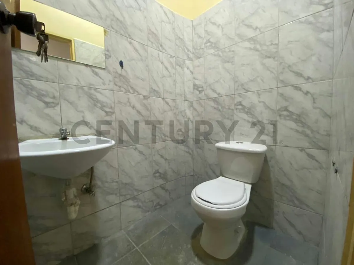 Local Comercial en Alquiler Avenida Victoria Caracas - 17