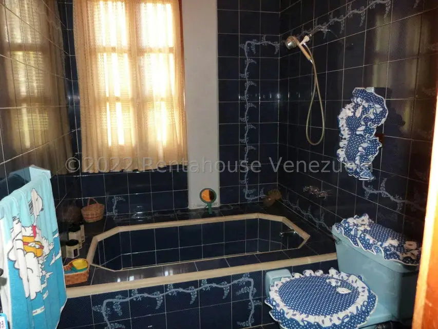 Casa (1 Nivel) en Venta en La Peña, Miranda - 37