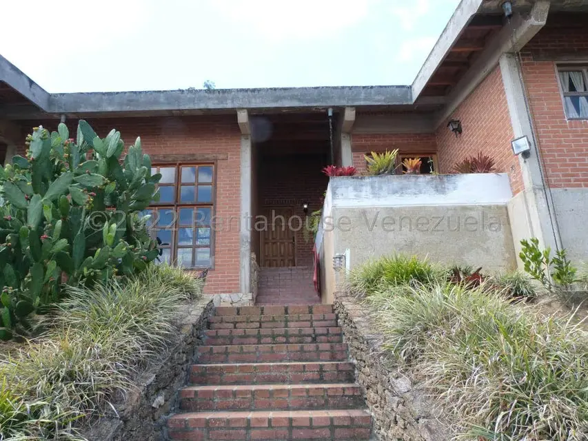 Casa (1 Nivel) en Venta en La Peña, Miranda - 4