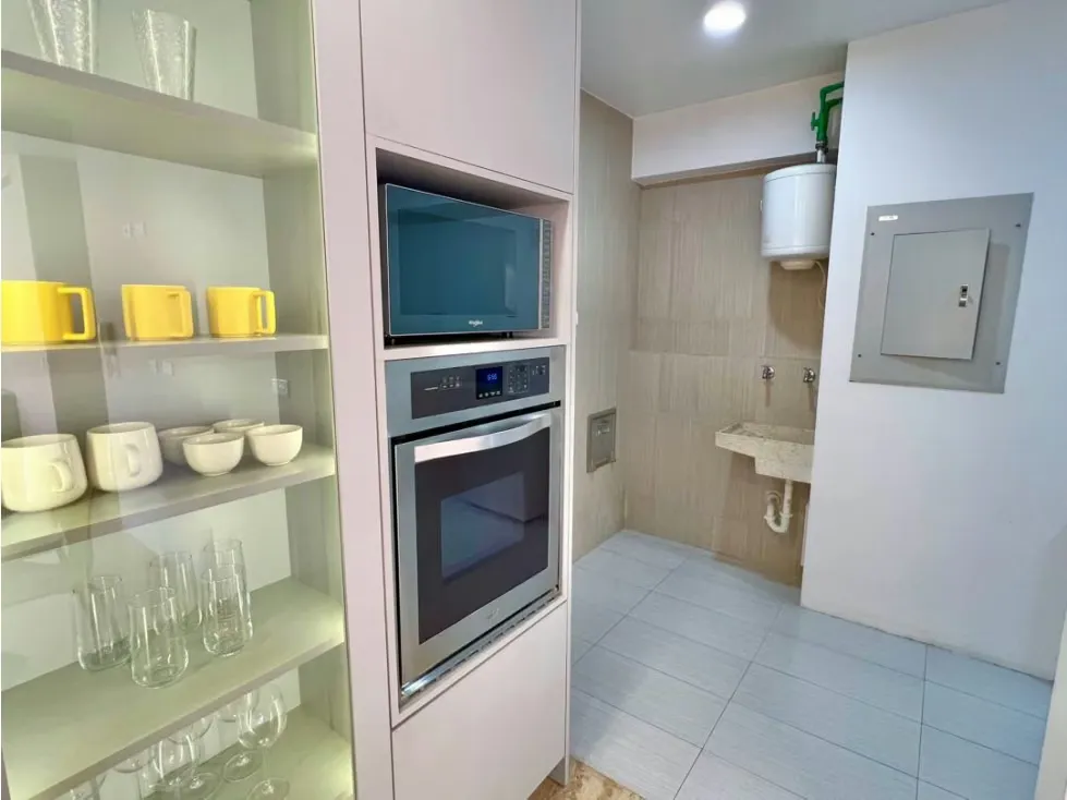 En Alquiler Apartamento en La Castellana. Chacao - Caracas - 11