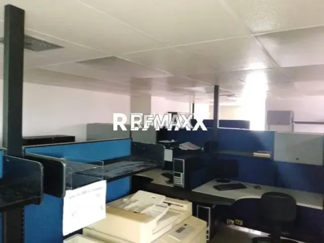 ALQUILER OFICINA EDIFICIO TORRE JUANICO - 10