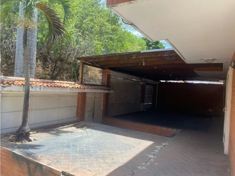 Vendo casa 504m2 La Trinidad 2298 - 2