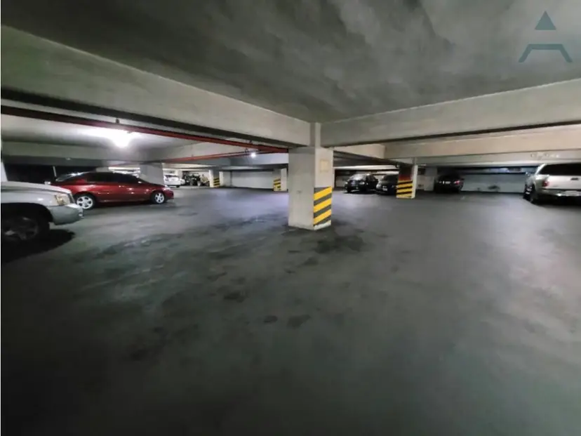 Se vende Estacionamiento 7628m² Montalban III