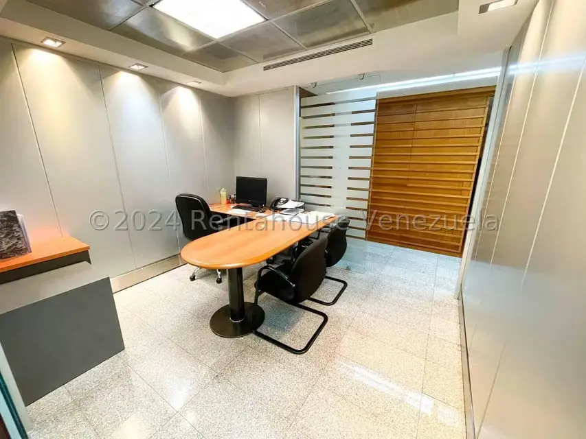 Oficina en Venta en La Trinidad, Distrito Metropolitano - 12