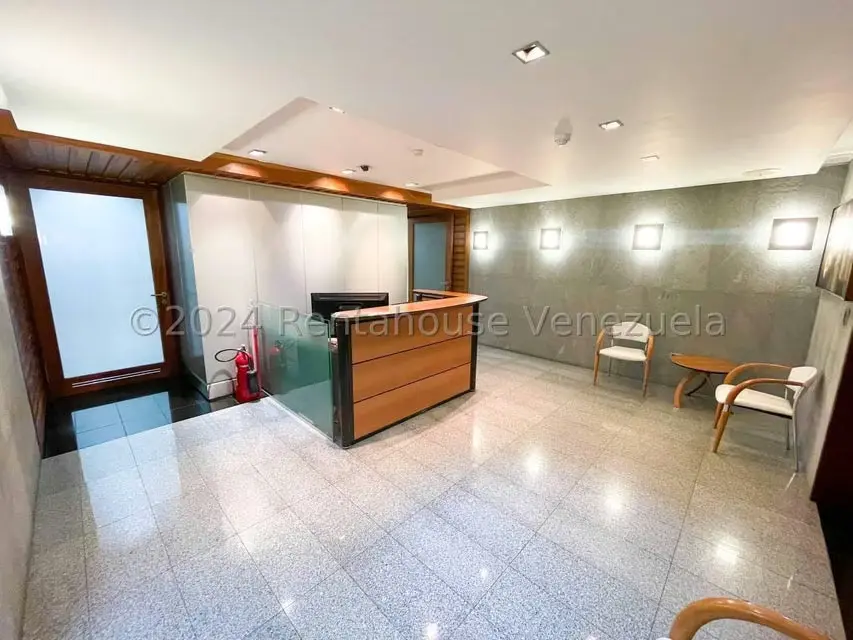 Oficina en Venta en La Trinidad, Distrito Metropolitano - 4