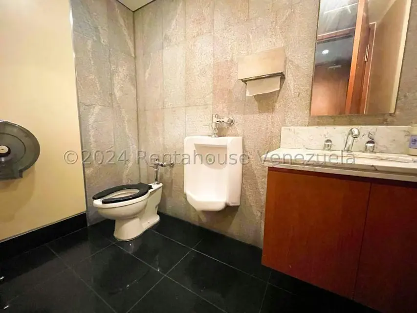 Oficina en Venta en La Trinidad, Distrito Metropolitano - 5