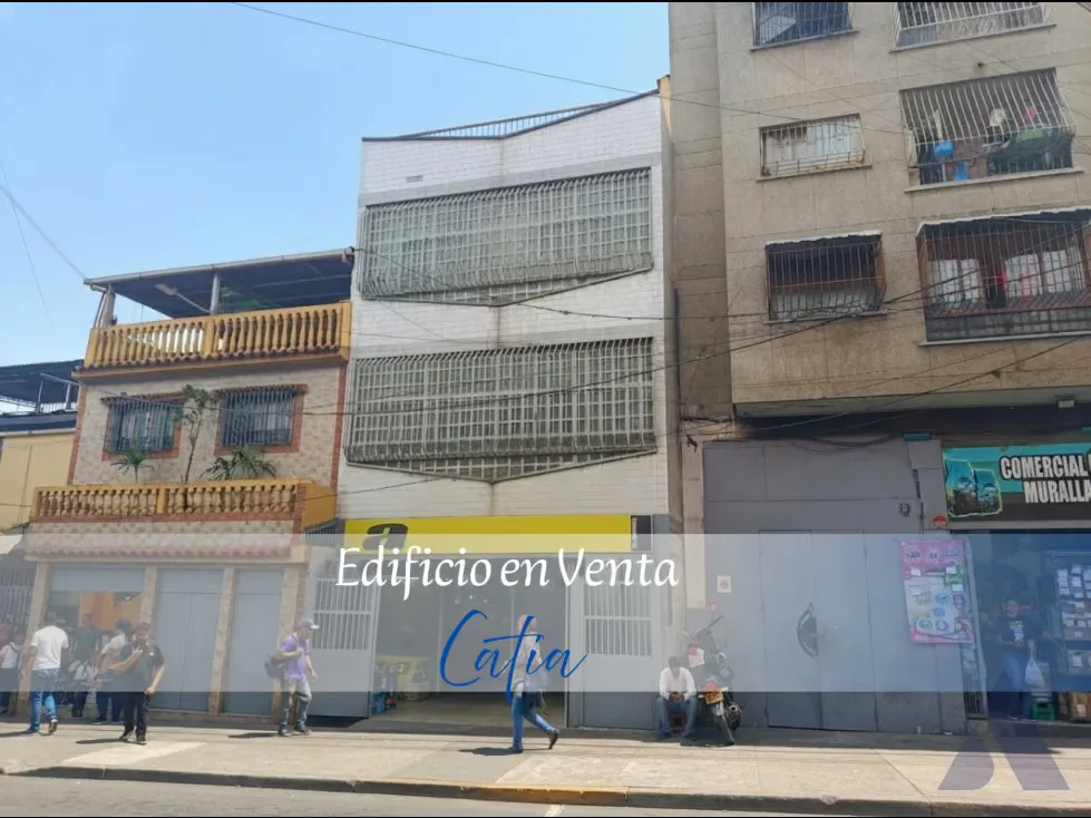 En venta edificio comercial 480m2 Catia 0723