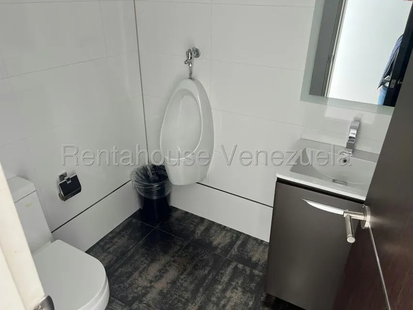 Oficina en Alquiler en Las Palmas, Distrito Metropolitano - 3