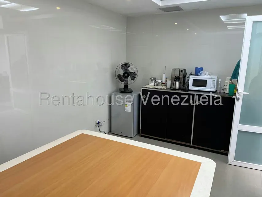 Oficina en Alquiler en Las Palmas, Distrito Metropolitano - 4