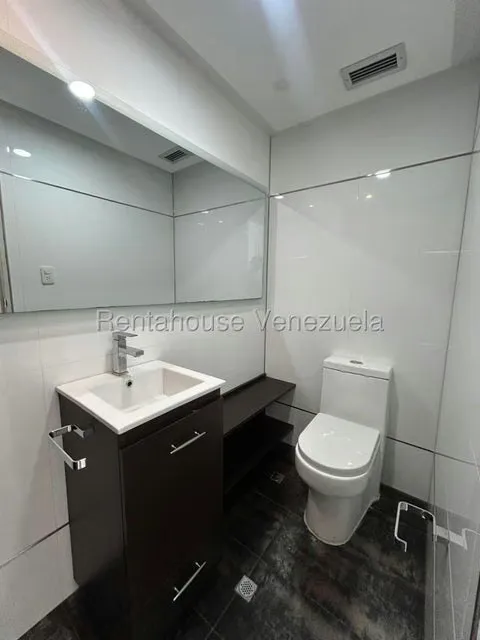 Oficina en Alquiler en Las Palmas, Distrito Metropolitano - 10