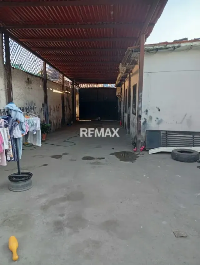 A LA VENTA CASA COMERCIAL CON 3 LOCALES, EN BARQUISIMETO - 5