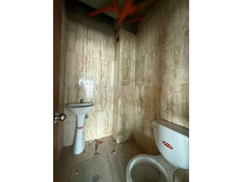 OFICINA EN VENTA EN LAS MERCEDES OBRA GRIS - 10