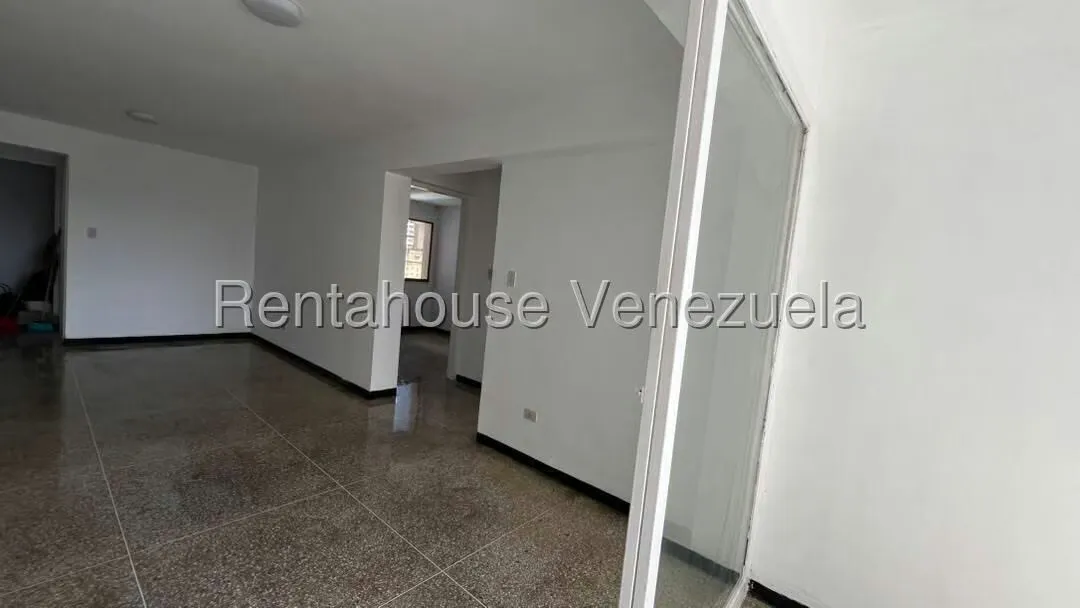 Apartamento (1 Nivel) en Venta en Parroquia La Candelaria, Distrito Metropolitano - 7