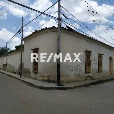 EN VENTA TERRENO UBICADO CERCA DE LA PLAZA BOLIVAR DE QUIBOR, MUNICIPIO JIMENEZ DEL ESTADO LARA. - 2