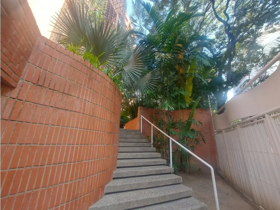 Alquilo Apartamento en La Campiña ver descripción - 2