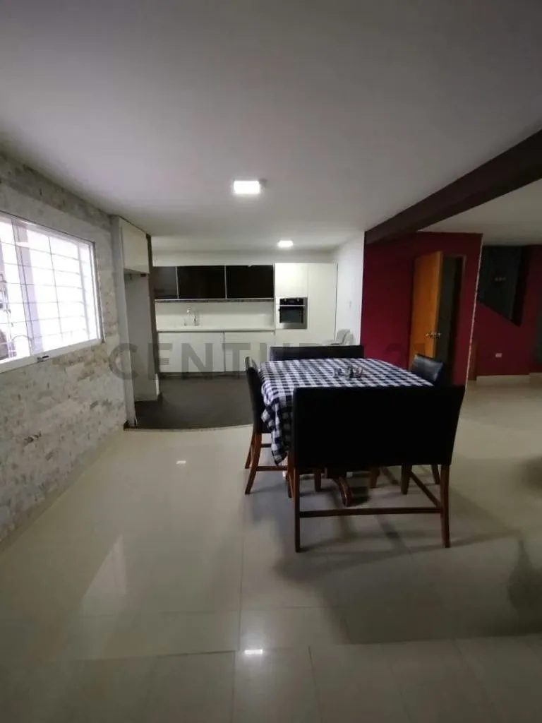 Venta de Townhouse - 4