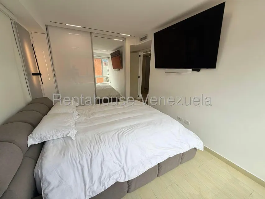 Apartamento (Penthouse) en Alquiler en El Rosal, Distrito Metropolitano - 14