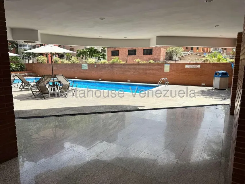 Apartamento (Penthouse) en Alquiler en El Rosal, Distrito Metropolitano - 25