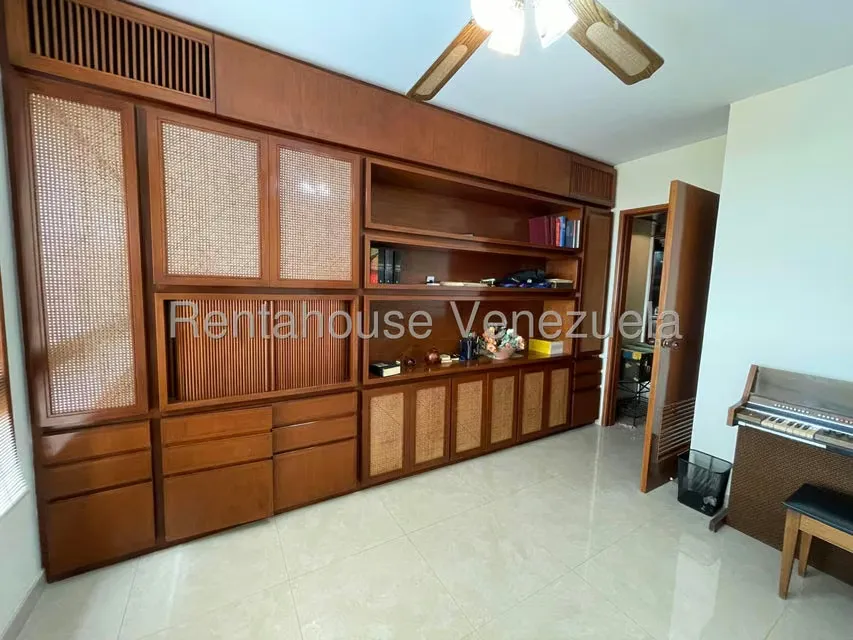 Apartamento (1 Nivel) en Venta en El Milagro, Zulia - 16