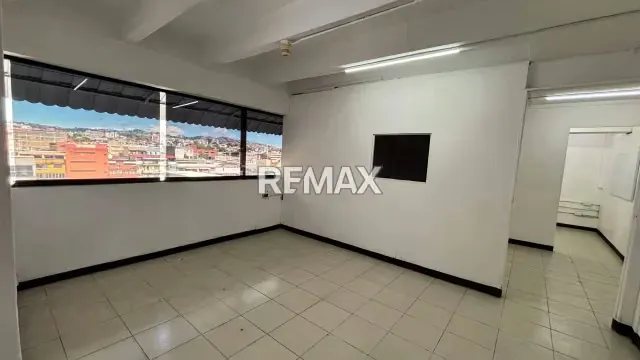 Oficina en Alquiler en Boleita - 18