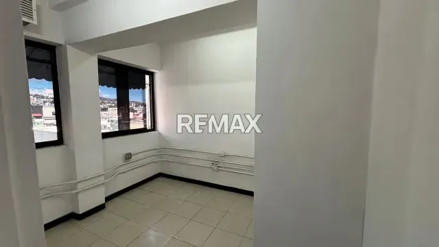 Oficina en Alquiler en Boleita - 10