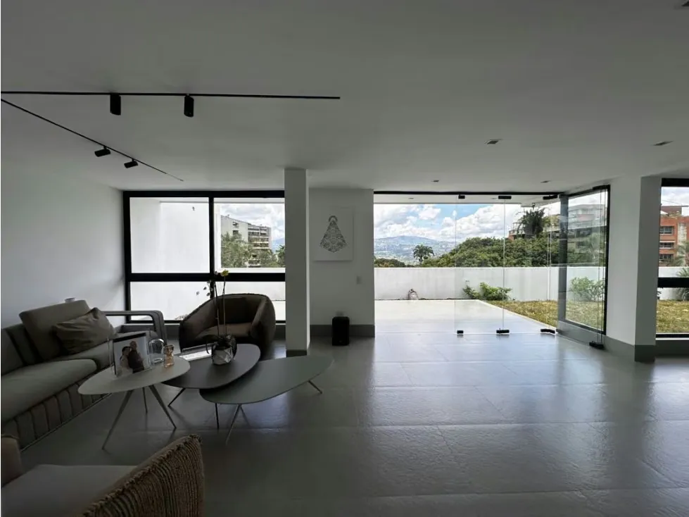Se vende casa 500m2. 3H+S/4B+S/3P. Sebucan - 7