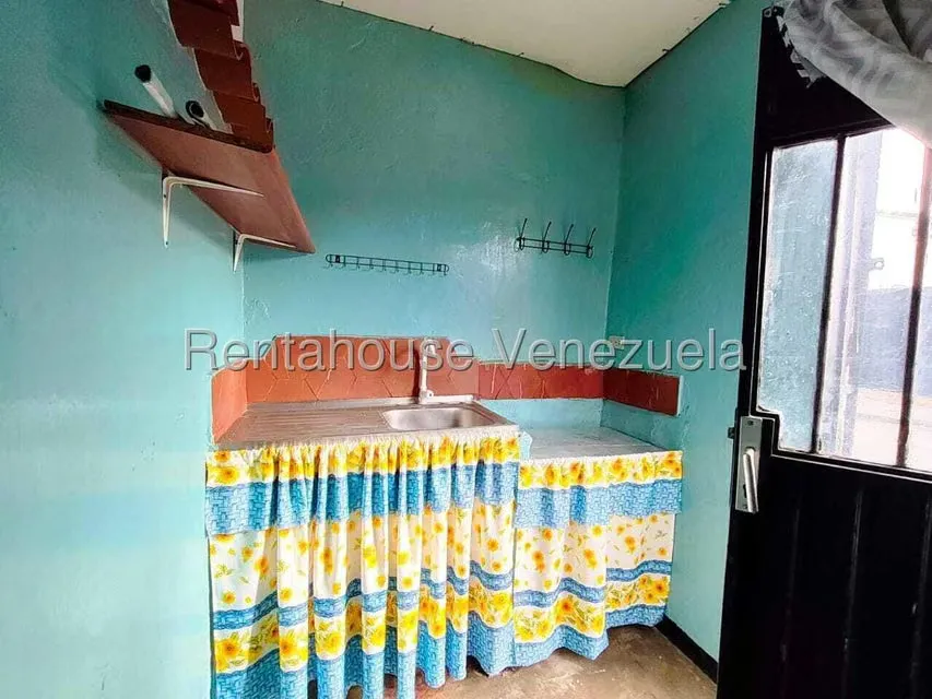 Anexo (1 Nivel) en Alquiler en Zona Oeste, Lara - 2
